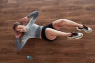 Benefits of crossover crunches. (Image via Freepik)